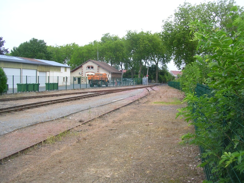 Pk 234,7 : Gare de Valençay (36) Dscn0410