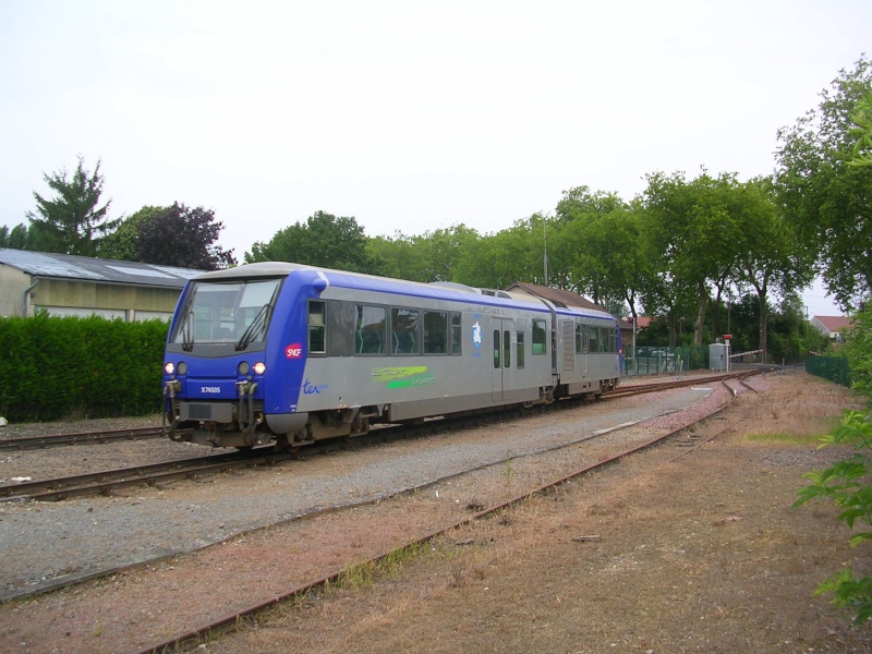 Pk 234,7 : Gare de Valençay (36) Dscn0412