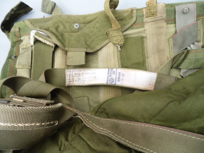 Harnais et sac de parachute Bundeswehr  Schepe12