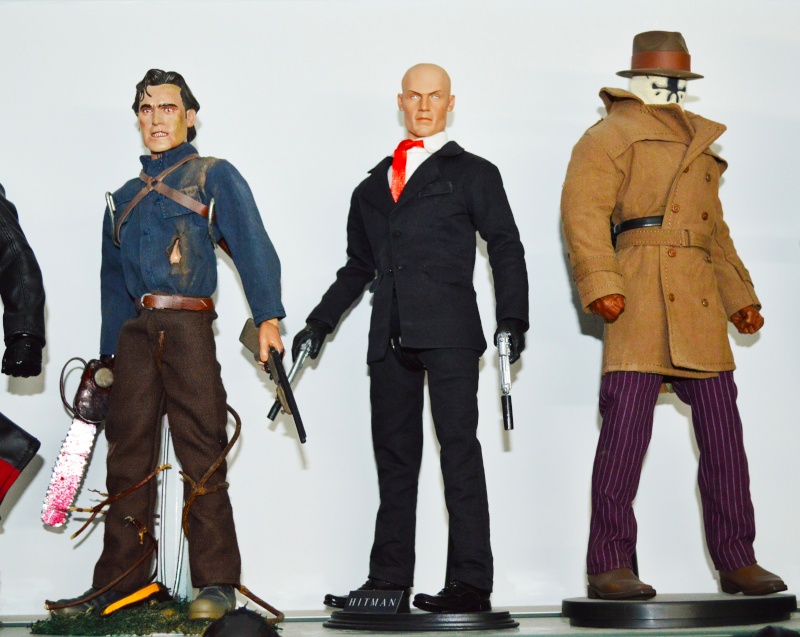 1/6 COLLECTION: HOT TOYS, SIDESHOW, DC DIRECT DELUXE AND MANY MORE Dsc_1016