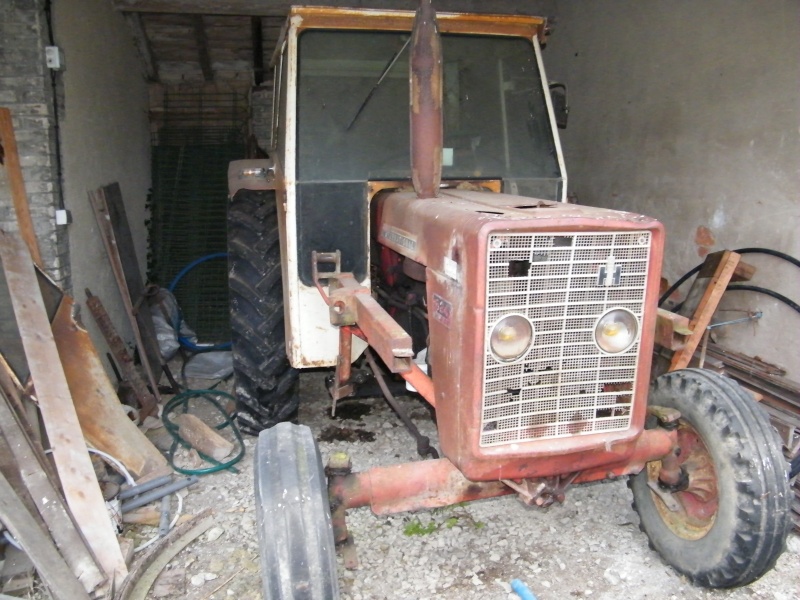 vend tracteur IH 624 Tracte10