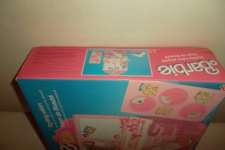BARBIE, STUDIO ACCONCIATURE E TRUCCO.NUOVO. 00810