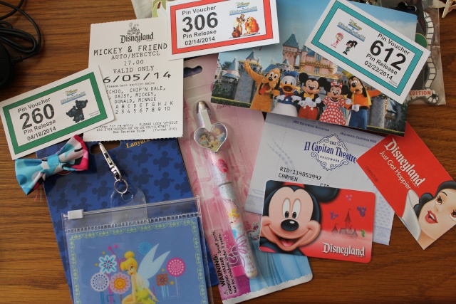 Le Pin Trading à Disneyland Paris - Page 5 Img_0317