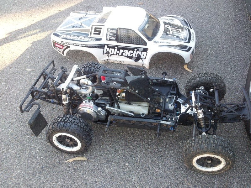 HPI Baja 5B Monster Energy passe en 5SC Black and White - Page 2 5sc4010