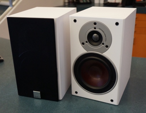 Consiglio diffusori: Monitor audio BX2 vs Q-acoustic 2020i Image310