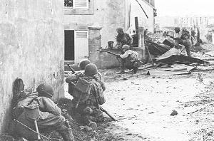 Les combats dans le Finistère et la libération de Brest en 1944 . Gis-in10