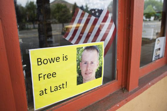 Video về Bowe Bergdahl: Binh sĩ Mỹ bị mất tích ở Afghanistan Tai_xu13