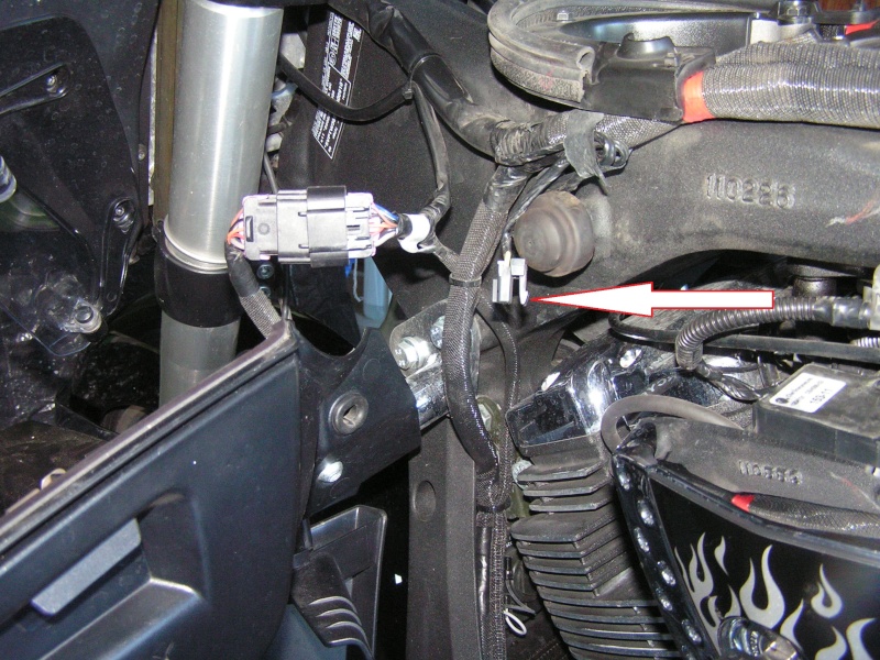 Branchement électrique d'un Tomtom Rider Branch12