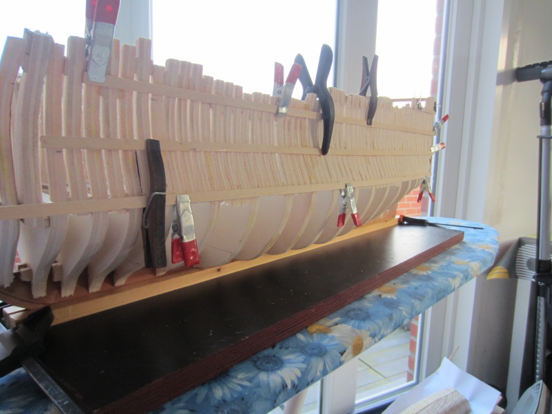 Bonhomme Richard (scratch 1/72°) - Page 2 Img_1830