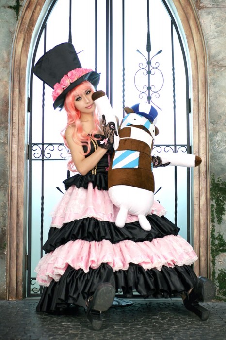 Ici, les meilleurs cosplay one piece!^^ - Page 2 500x7010