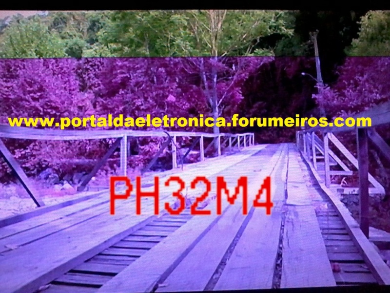 Televisor PHILCO PH32M4 com problema na imagem. Ph32m410