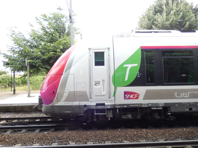 Les Z50 sur la ligne J de St Lazare Dscn2712