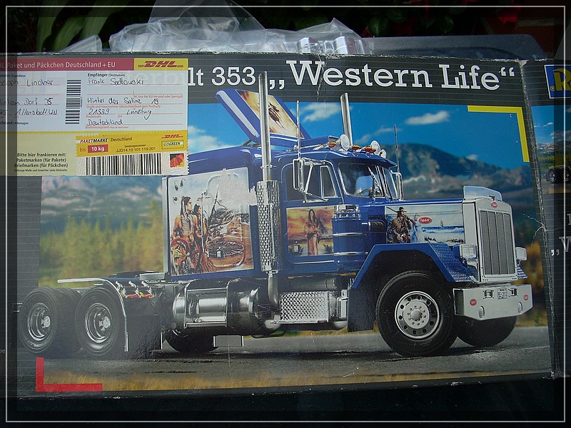 Revell Peterbilt 353 "Western Life" Comp_010