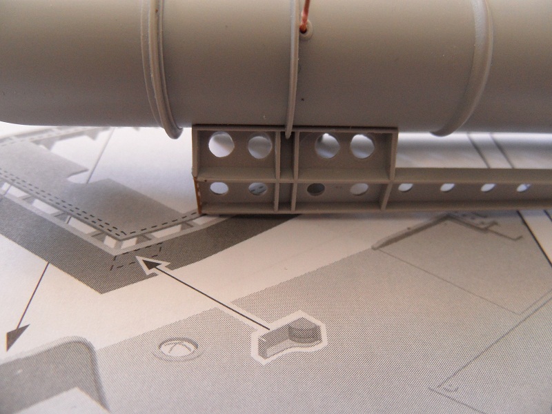 VOSPER ITALERI 1/35e DEPART - Page 2 Sam_0839