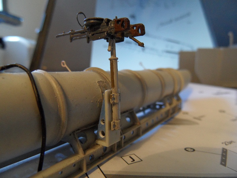 VOSPER ITALERI 1/35e DEPART - Page 2 Sam_0856