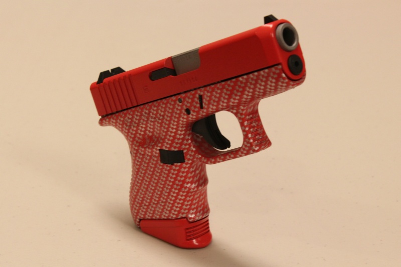 Un Glock en couleur ! Ca vous tente ? 111