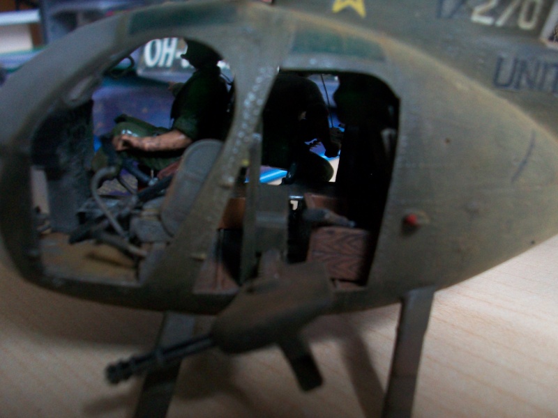 OH-6A Cayuse w/Crew DRAGON 1/35 'Nam' Series 101_1213