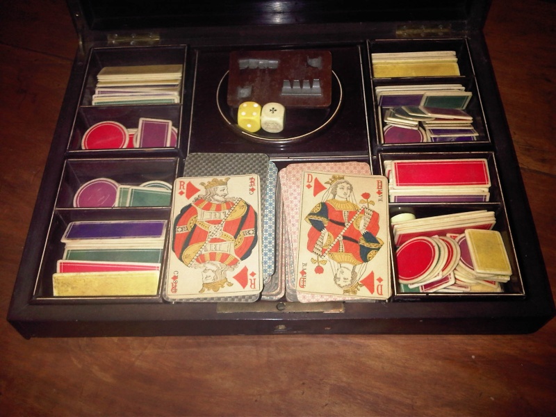 Boîte de jeu Napoléon III Boite_11