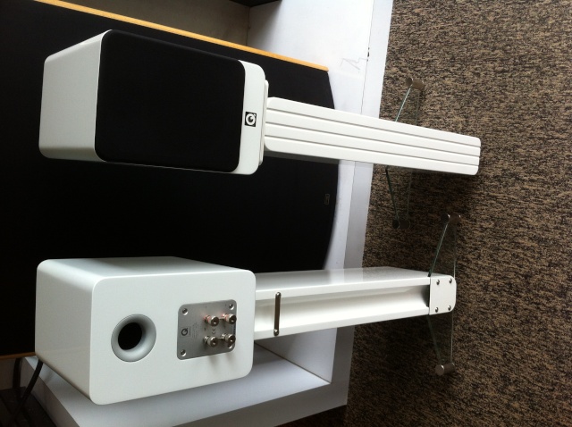 Q Acoustics Concept 20 speaker & stand - Sold Img_1110