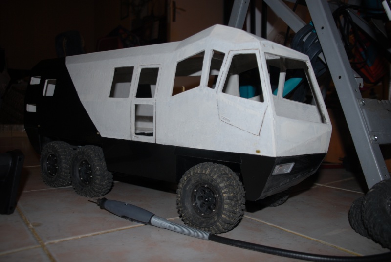 Le M.A.T.T. (4x4 amphibie sur chassis Unimog) - Page 2 2014-016