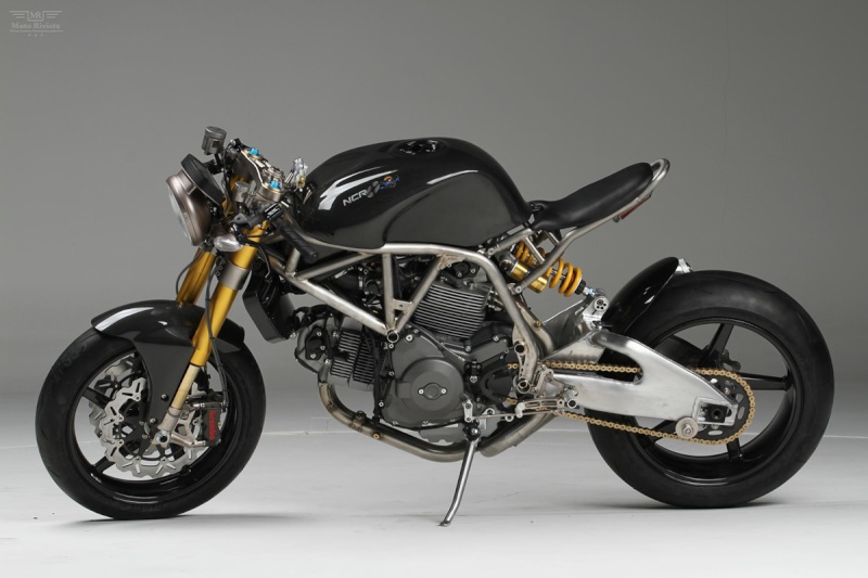 c'est quoi pour vous une belle Moto? Ducati17