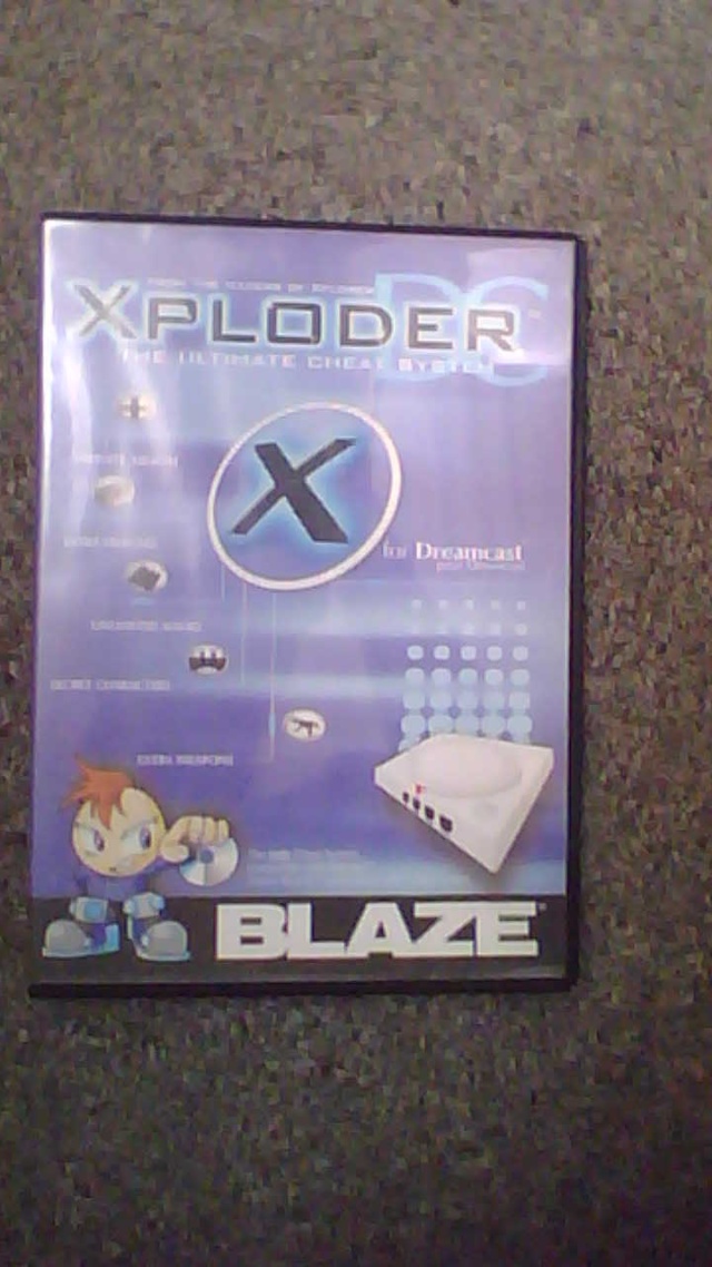 Vends Xploder pour Sega Dreamcast CD boot action replay PAL Snap0010