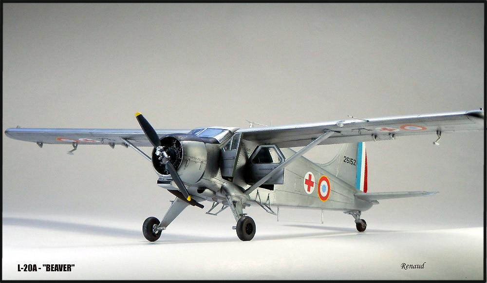 [HOBBYCRAFT] De Havilland Canada L-20A "Beaver" en Indochine  1/48 P9051727