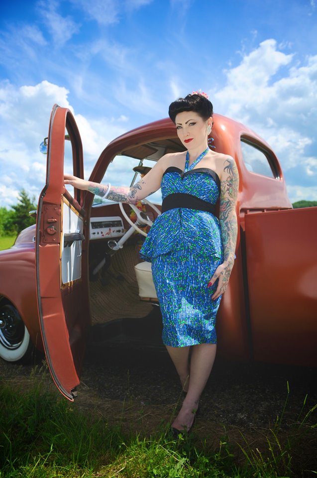 hot rod, custom and classic car babes - Page 5 10556410