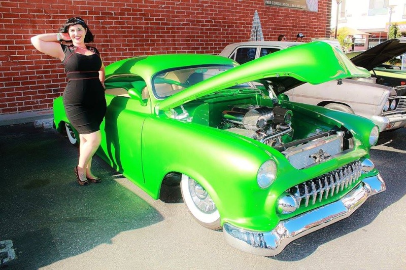 hot rod, custom and classic car babes - Page 5 10593010