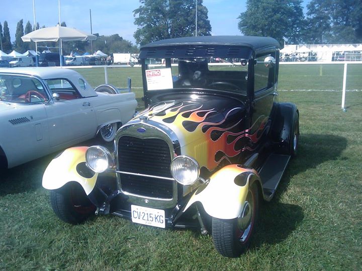 Villeneuve St Gge-Rock'n'Roll Car show #3 -Sept 2014 par Jerry Yankee 10703912