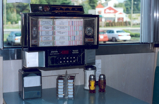 Olympia Diner - Newington, Connecticut Db_db_10