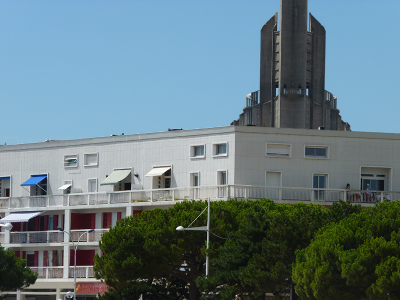 ROYAN (17) - The Fifties land P1020512