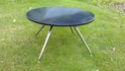 Is there anybody out there who can identify this pair of coffee tables? Imag2411