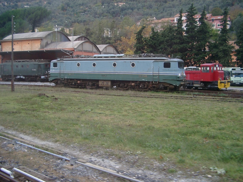 Devinette ferroviaire - Page 2 Imgp7610