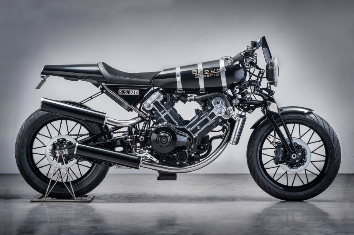 Café racer de la semaine - Page 3 Brough11