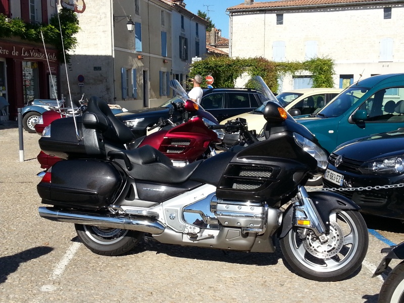 Vu ou croisé sur la route.... - Page 2 2014-032