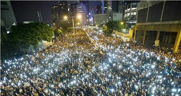 Chatter sans réseau téléphonique ni Internet: la ruse des manifestants de Hong Kong Temp198