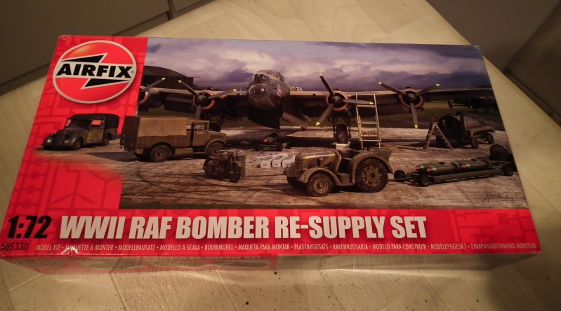 (airfix) RAF bomber re-supply set Dscf2915