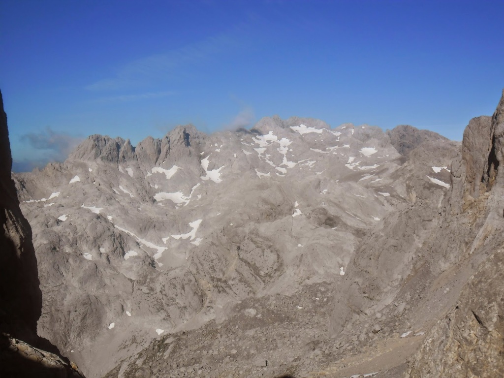 Vuelta completa al macizo central de Picos (6-8-14) 218