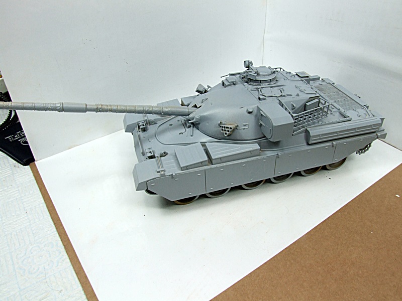 1/35 Tamiya Chieftan Tank Mk.5 Post-219