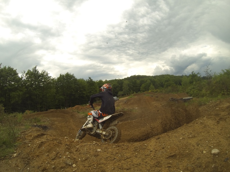 Ride dans le cantal !! - Page 2 G0100310