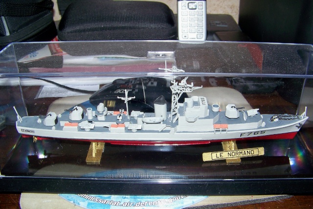 1/400 ER "Le Normand "(souvenirs...souvenirs) Heller 100_8235