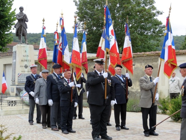 14.- Convoi de la Libération de Château Thierry : 30.8.2014 Defile10