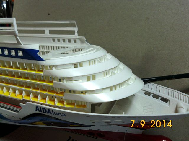 Revell 5200 - Aida Luna 1/400 - Fertig - Seite 4 1015