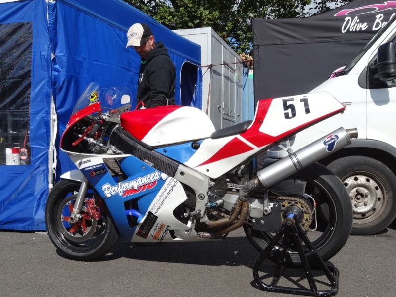 classic - [Road Racing] Classic TT 2014 - Page 4 Dsc03927