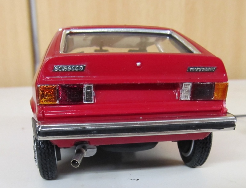 VW Scirocco in 1 zu 25 von AMT-Matchbox Img_2722