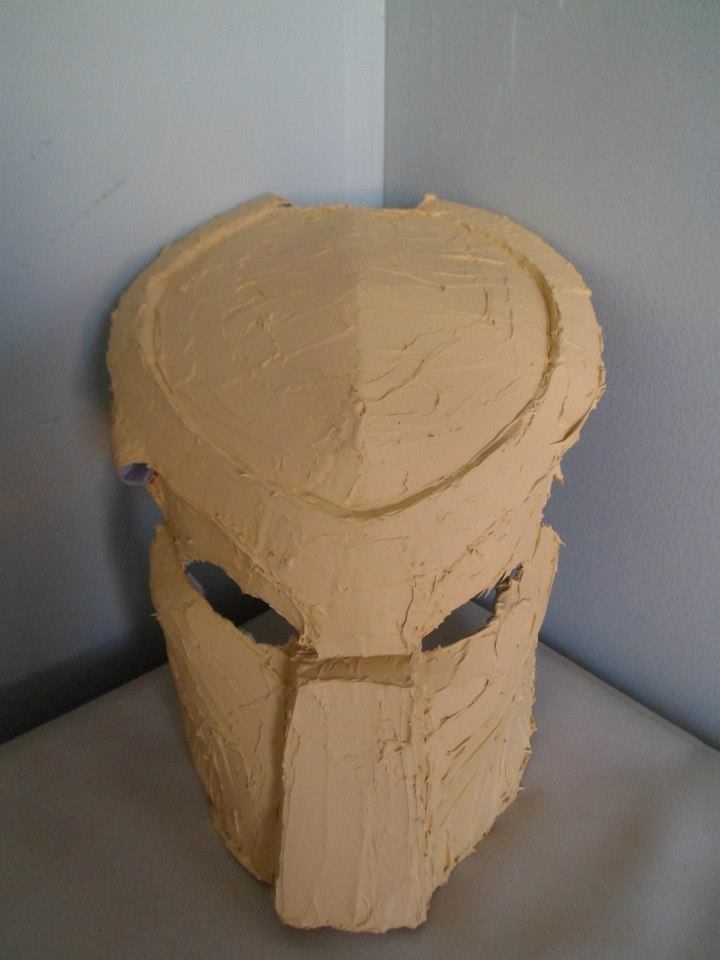 CASQUE PREDATOR PAPERCRAFT ECH:1 0610