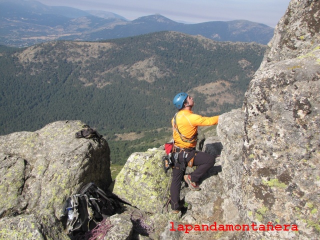 20130915 - ESCALADA EN EL PEÑOTILLO 02521