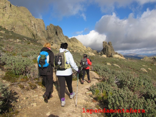 20131228 - EL BERRUECO - GR10 - SENDA MAESO 05518