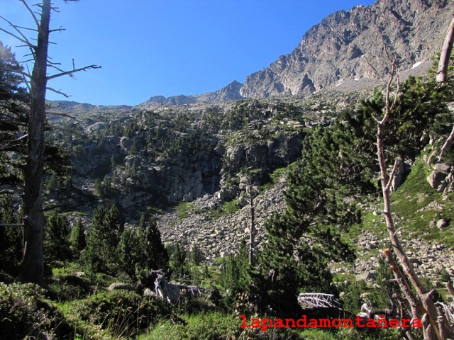 20140806 - PIRINEOS - REGRESO DESDE EL IBÓN DE CREGÜEÑA 32710